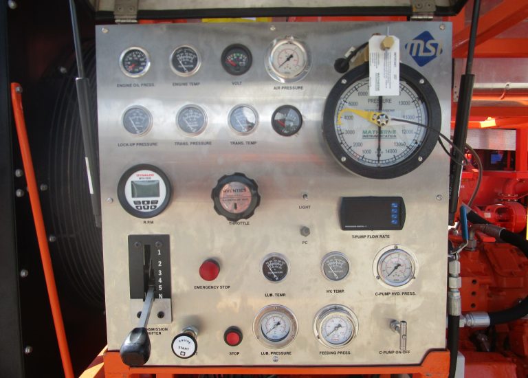 Pumping Unit Control Panel - 04